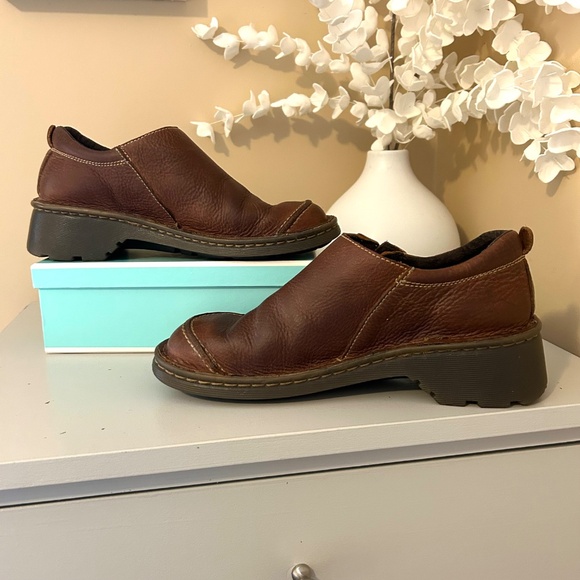 Vintage Dr. Martens 2B18 Slip On Leather Shoes Size US 7 - Picture 3 of 16